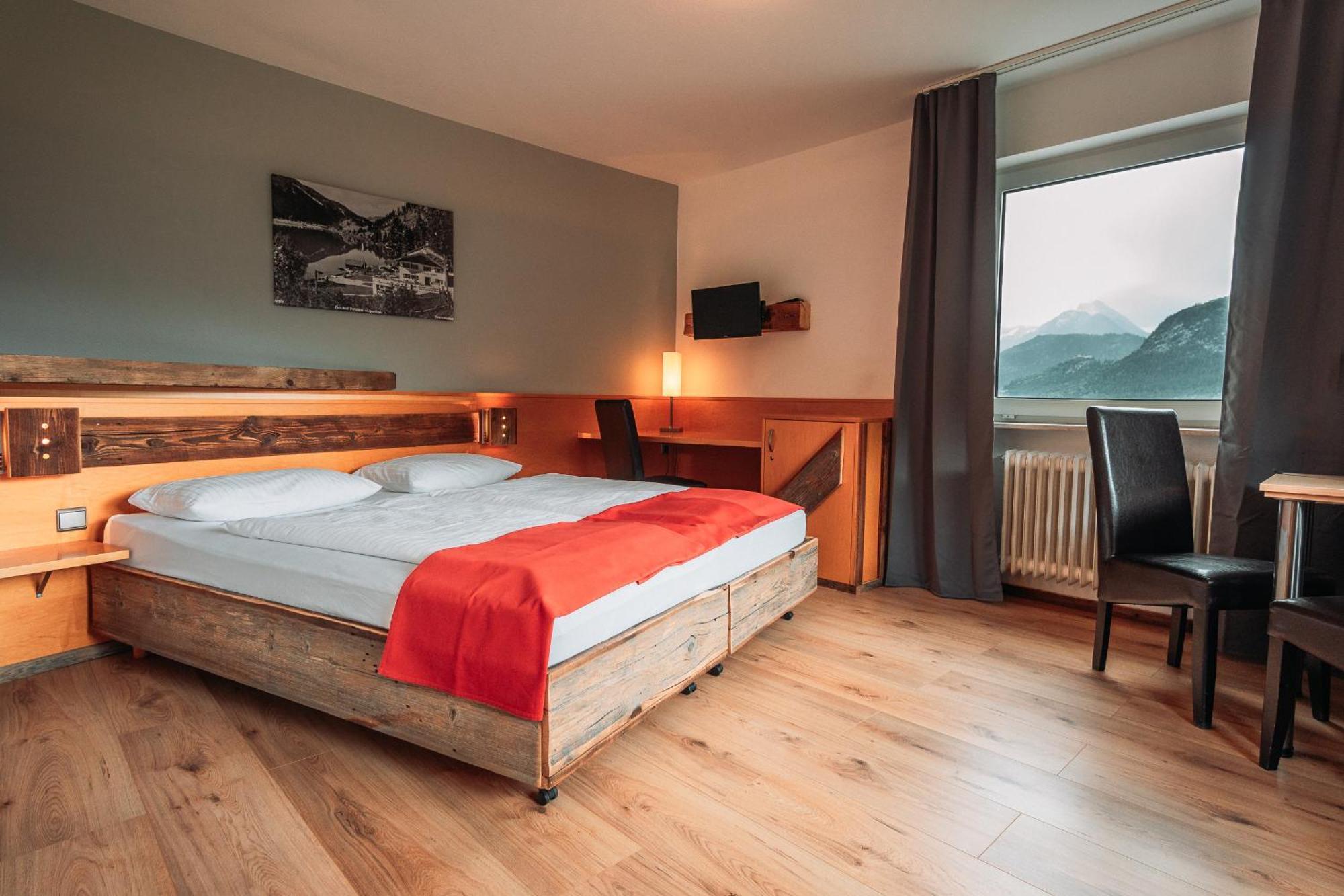Hahnenkamm Hostel روتته المظهر الخارجي الصورة